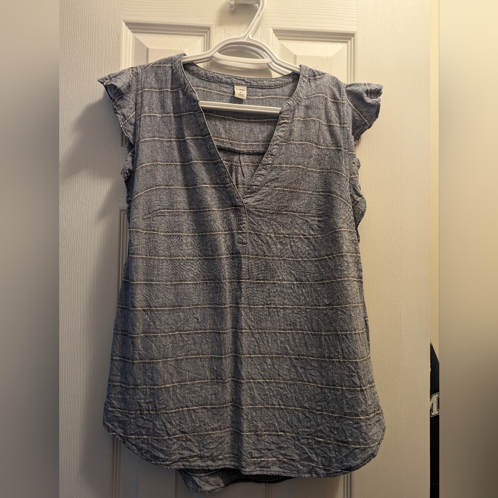 Cute summer top size M old navy